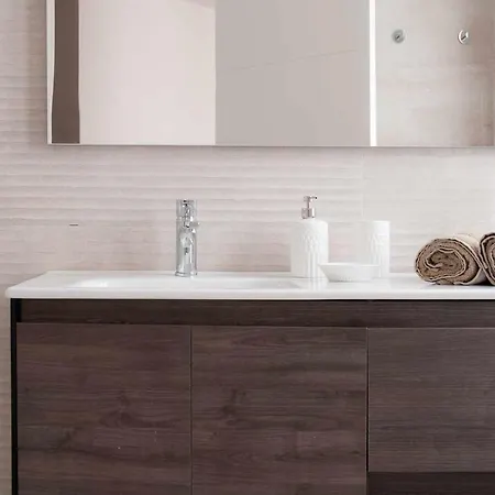 Διαμέρισμα Apartamento Aveleon B León