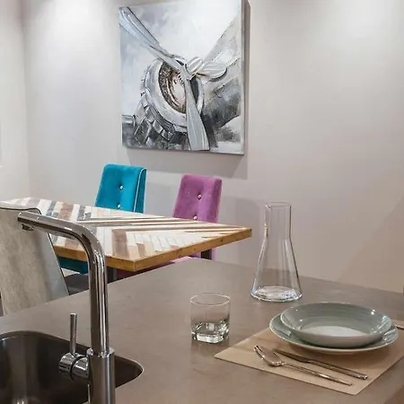 Apartamento Aveleon B León